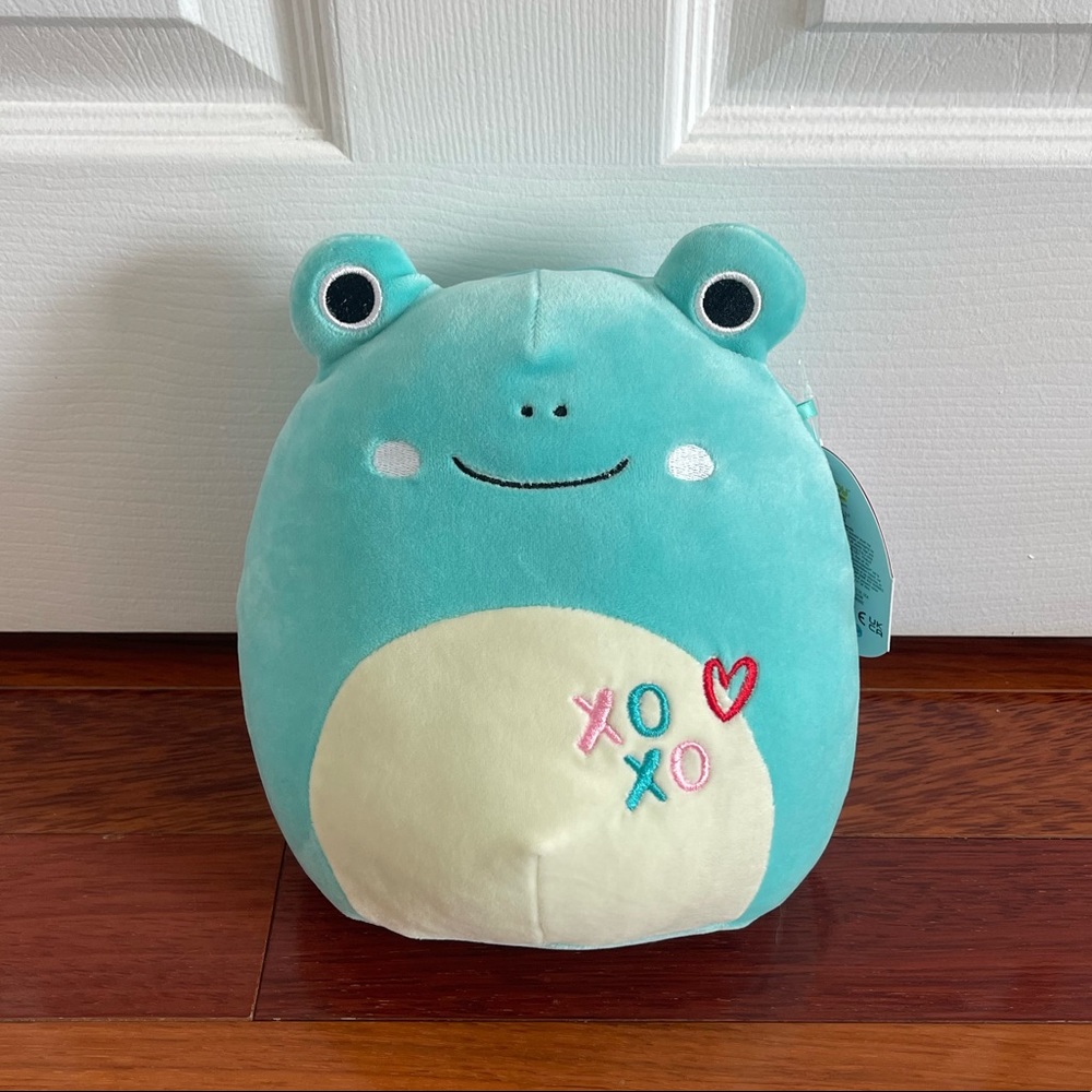 Valentine’s Ludwig the Frog 8” Squishmallow